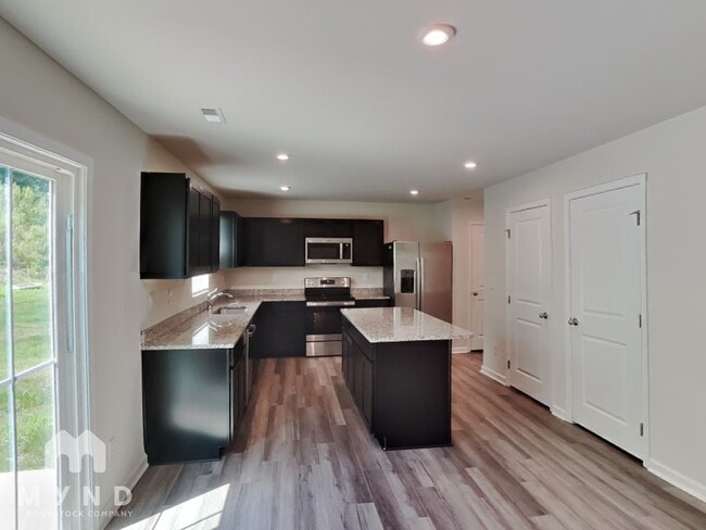 725 Point Andrews Dr SW in Concord, NC - Building Photo - Building Photo