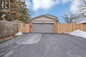 6357 Neuchatel Rd in Mississauga, ON - Building Photo - Building Photo