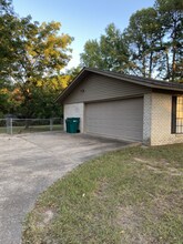 6408 Belair Dr in Texarkana, TX - Building Photo - Building Photo