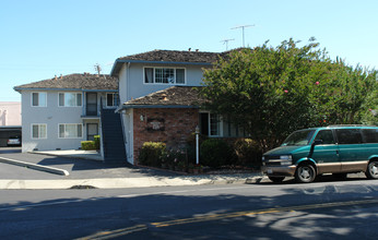 2493 El Camino Real in Santa Clara, CA - Building Photo - Building Photo