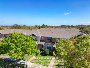 9155 Hunters Mill Dr in Orlando, FL - Building Photo - Building Photo