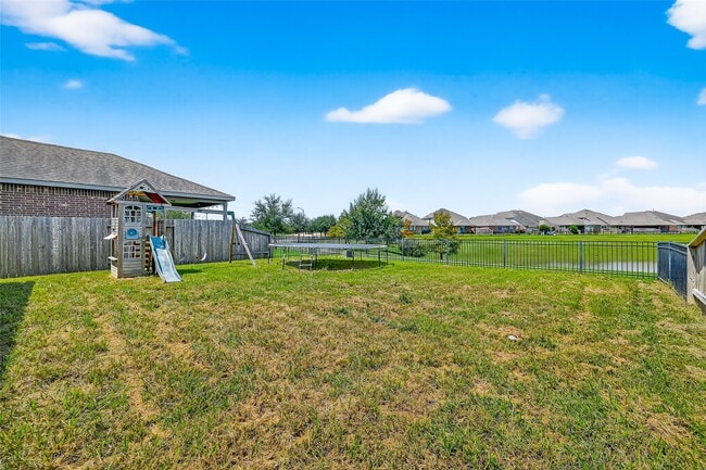 5307 Rue Dela Croix Dr