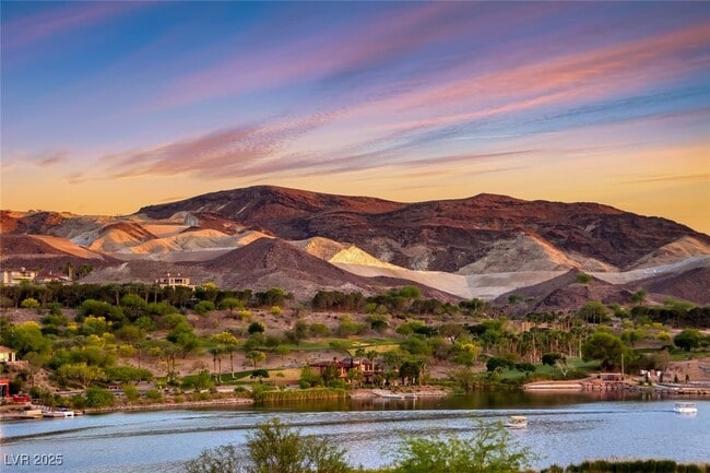 property at 72 Bella Lago Ave