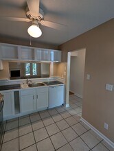 220 St Andrews Ln in Chapel Hill, NC - Building Photo - Building Photo