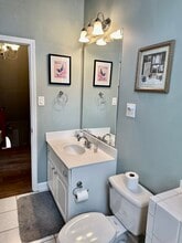 610 Holden Beach Rd SW, Unit A in Shallotte, NC - Foto de edificio - Building Photo