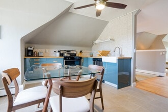 1660 N Gaylord St in Denver, CO - Building Photo - Building Photo