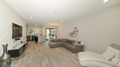 5134 78th St Cir E in Bradenton, FL - Building Photo - Building Photo