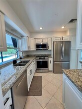 1093 SW 14th St in Boca Raton, FL - Building Photo - Building Photo