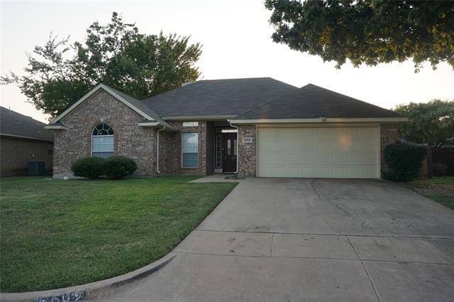 property at 5609 Guadalajara Dr