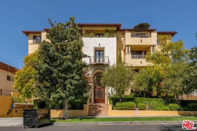 property at 10617 Eastborne Ave