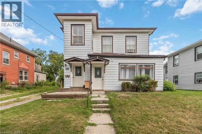 161 Maple St in Simcoe, ON - Building Photo - Building Photo