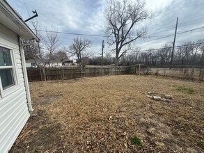 608 W Emporia Ave in Ponca City, OK - Building Photo - Building Photo