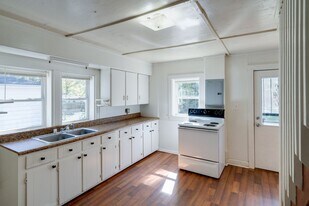 304 Edith Ave in Nashville, TN - Building Photo