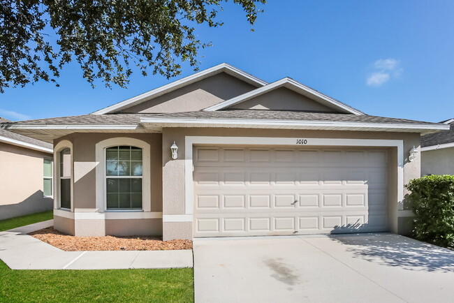 property at 1010 Larwood Pine Dr