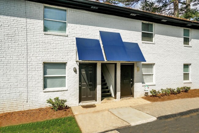 Stanton View Apartment Homes in Atlanta, GA - Building Photo - Building Photo