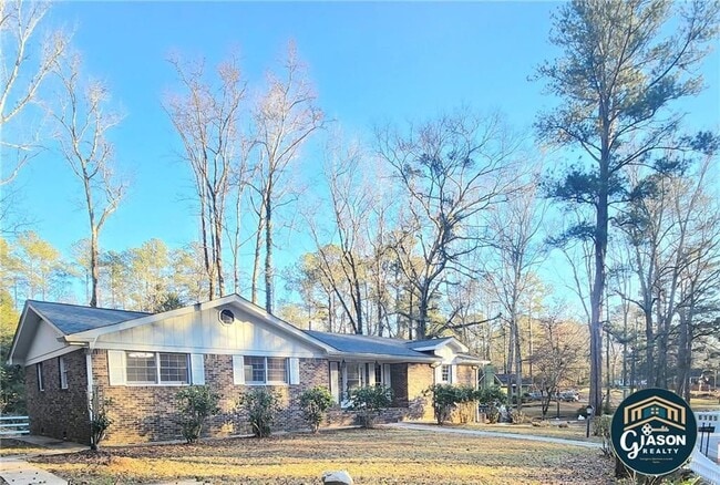 6185 Old Monticello St SE in Covington, GA - Foto de edificio - Building Photo