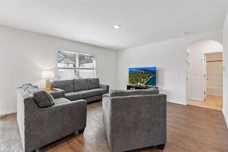 1422 Fox Squirrel Dr in Davenport, FL - Building Photo - Building Photo