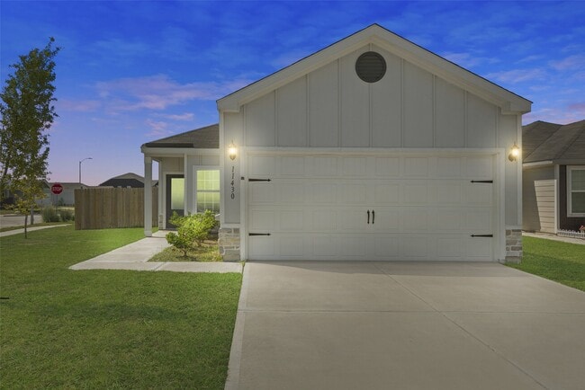 11430 Amber Plns Dr in Houston, TX - Building Photo - Building Photo