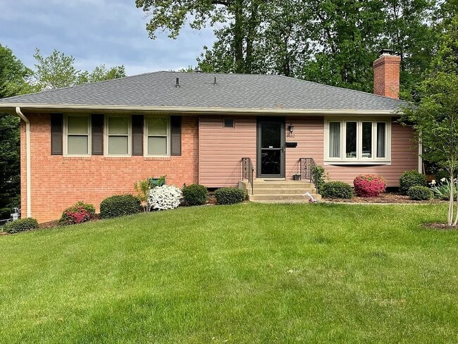 property at 4432 Stark Pl