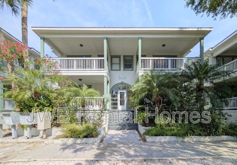 2743 Vernon Terrace in Jacksonville, FL - Building Photo