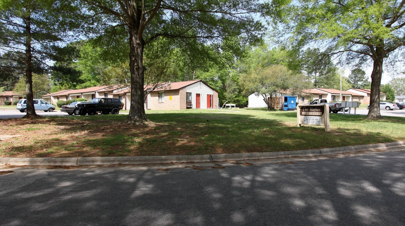 The Maples Apartments in Zebulon, NC - Building Photo