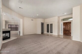 11173 E Greenway Rd in Scottsdale, AZ - Building Photo - Building Photo