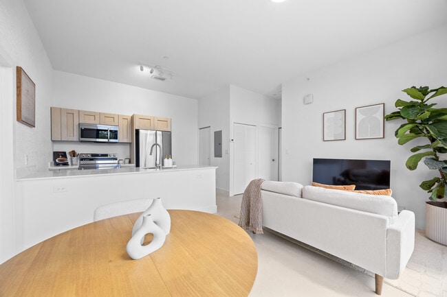 Cauley Residences in Miami, FL - Building Photo - Building Photo