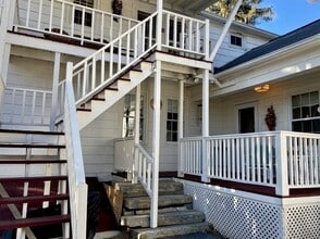 58 S East St in Amherst, MA - Building Photo - Building Photo