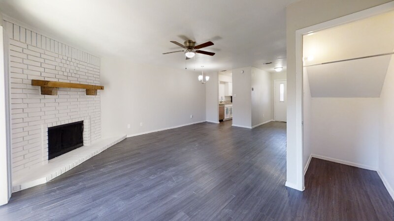 3000 Webb Ave in Greenville, TX - Foto de edificio