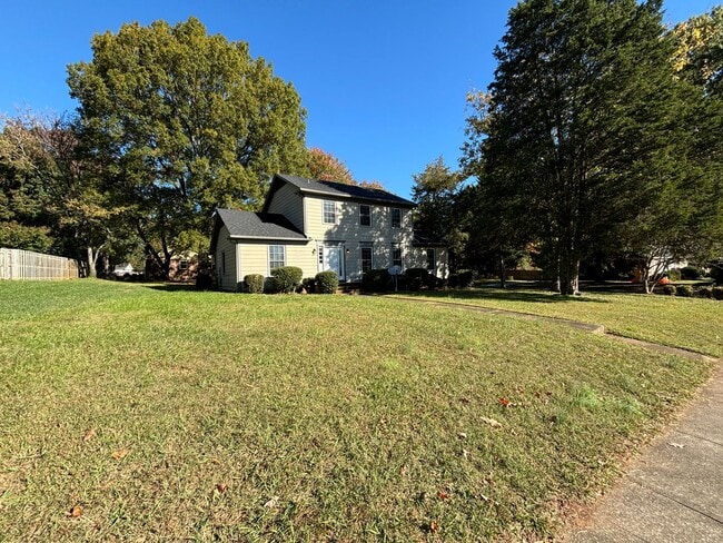 4600 Tower Rd in Greensboro, NC - Building Photo - Building Photo