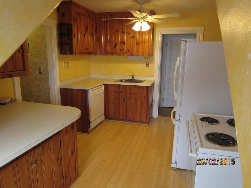 94 Glenwood Ave in Portland, ME - Building Photo