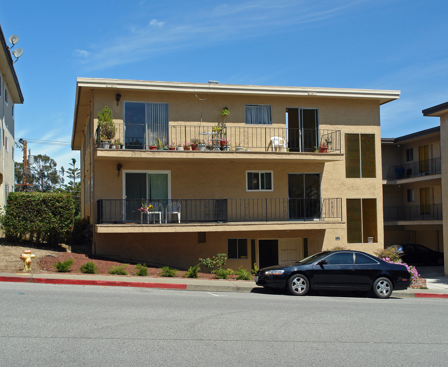 510 Richmond Dr in Millbrae, CA - Foto de edificio