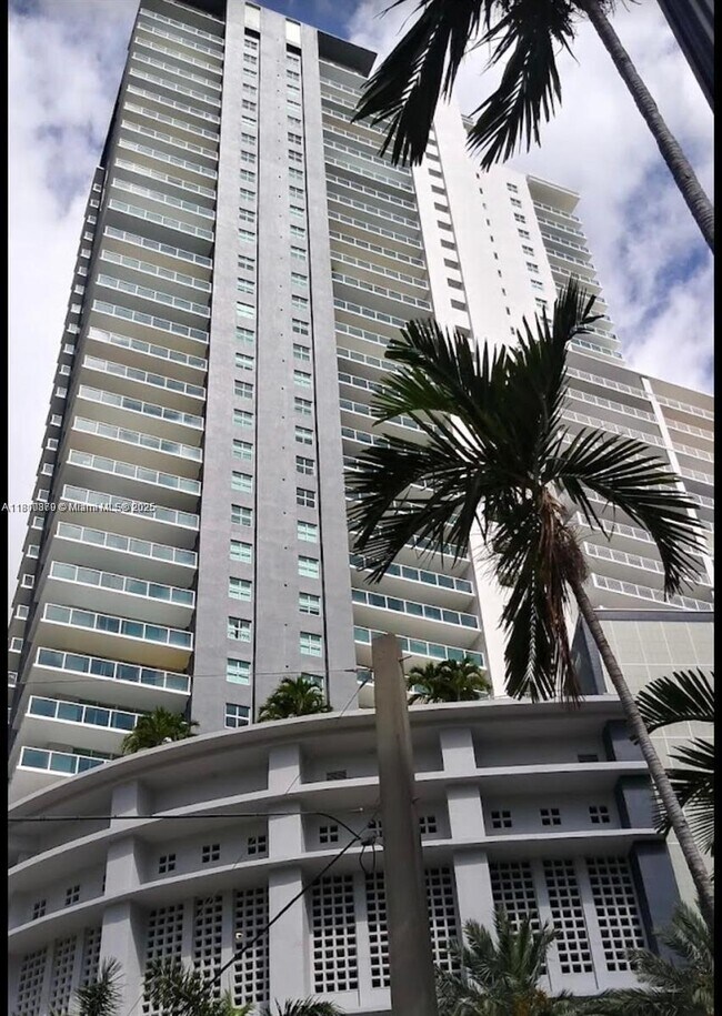 property at 1250 S Miami Ave