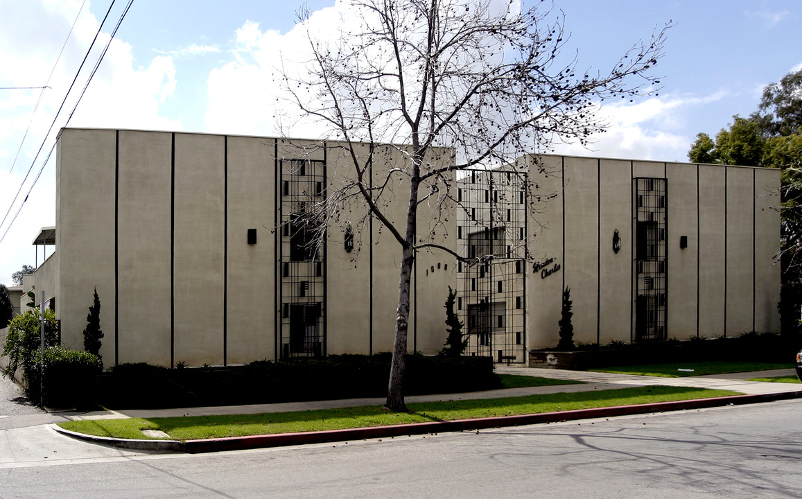 Glendon Charles Apartments in Alhambra, CA - Building Photo