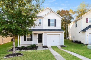 6528 Pennacook Dr in Charlotte, NC - Building Photo