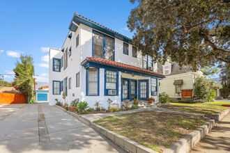 605 E Orange Grove Blvd in Pasadena, CA - Building Photo - Building Photo