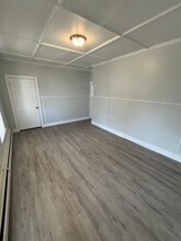 2 Gray Ave in Waterville, ME - Building Photo - Building Photo