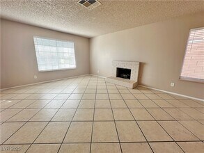 6712 Reggie Cir in Las Vegas, NV - Building Photo - Building Photo
