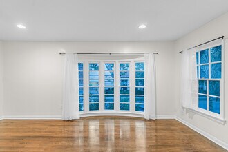 222 S Rexford Dr, Unit A in Beverly Hills, CA - Building Photo - Building Photo