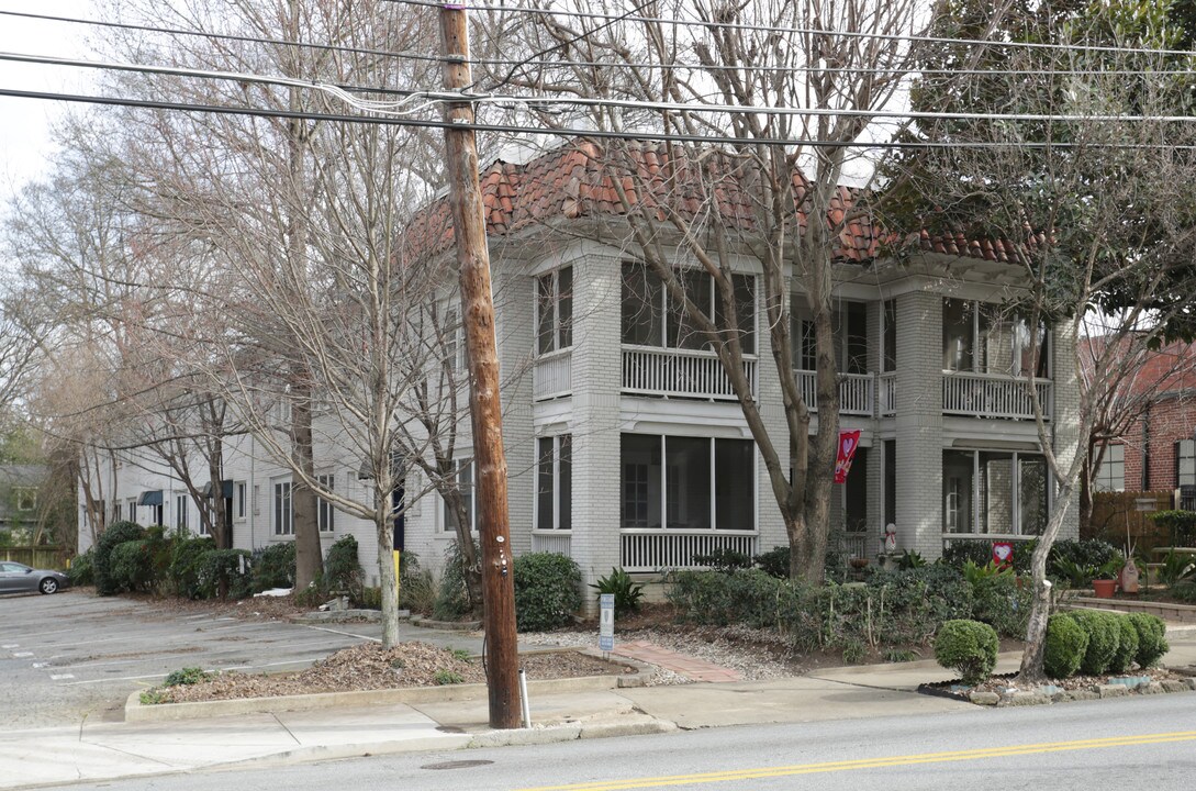 745 Monroe Dr NE in Atlanta, GA - Building Photo