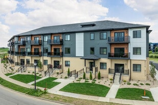 Central Park Place in Fitchburg, WI - Building Photo