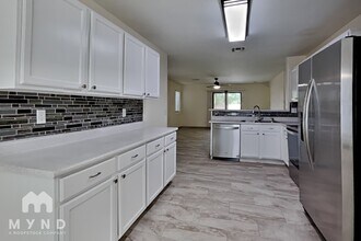 10025 W Miami St in Tolleson, AZ - Building Photo - Building Photo