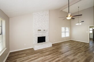 2119 Cold Springs Dr in Arlington, TX - Building Photo - Building Photo