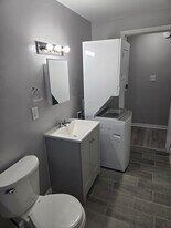 1219 Ruddell Rd, Unit #1219 in Vinton, VA - Building Photo