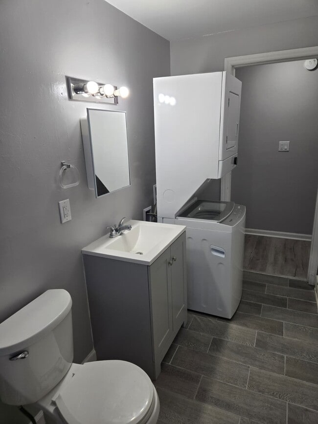 1219 Ruddell Rd, Unit #1219
