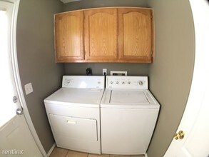 820 N Cross Ln in Edinburg, TX - Building Photo - Building Photo