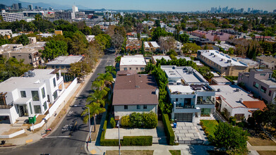 860 N Vista St in Los Angeles, CA - Building Photo - Building Photo