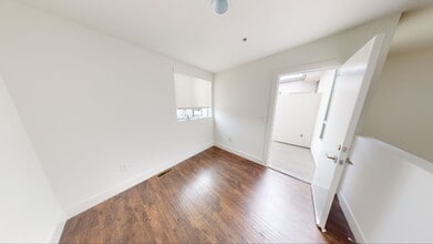 Lindblade Lofts in Los Angeles, CA - Foto de edificio - Interior Photo