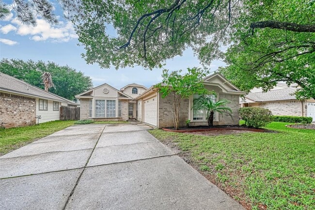 1718 Whiteback Dr photo'