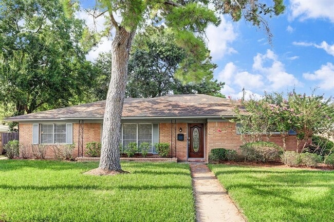 property at 5734 Spellman Rd